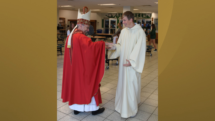 Gibbons welcomes bishop for all-school Mass