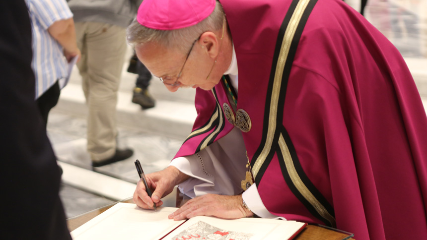 Rite of Election brings future Catholics to the Cathedral