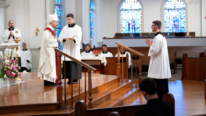 Seminarians convene for Mass of Candidacy