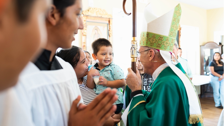 ‘Happy and proud’ - Fayetteville Deanery welcomes centennial monstrance