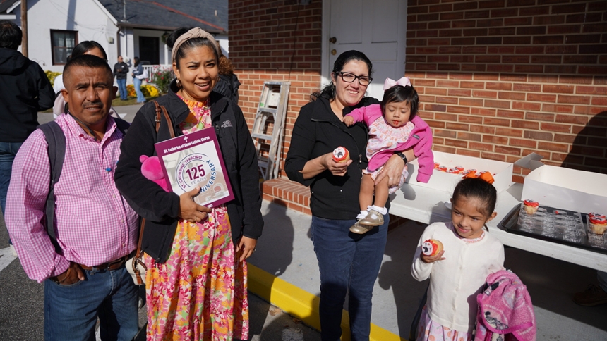 Many locations, one prayer: Parishes, women religious observe Centennial Sunday 